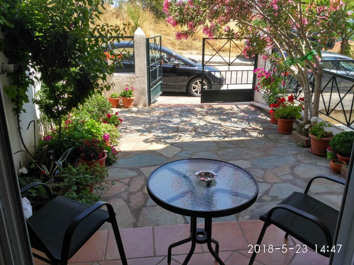 Vasileia' S Brand New House Apartamento Kavala Exterior foto