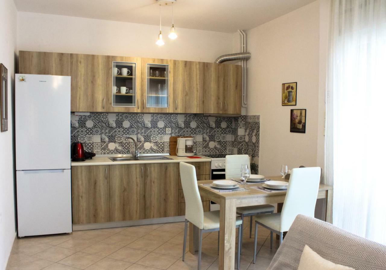 Vasileia' S Brand New House Apartamento Kavala Exterior foto