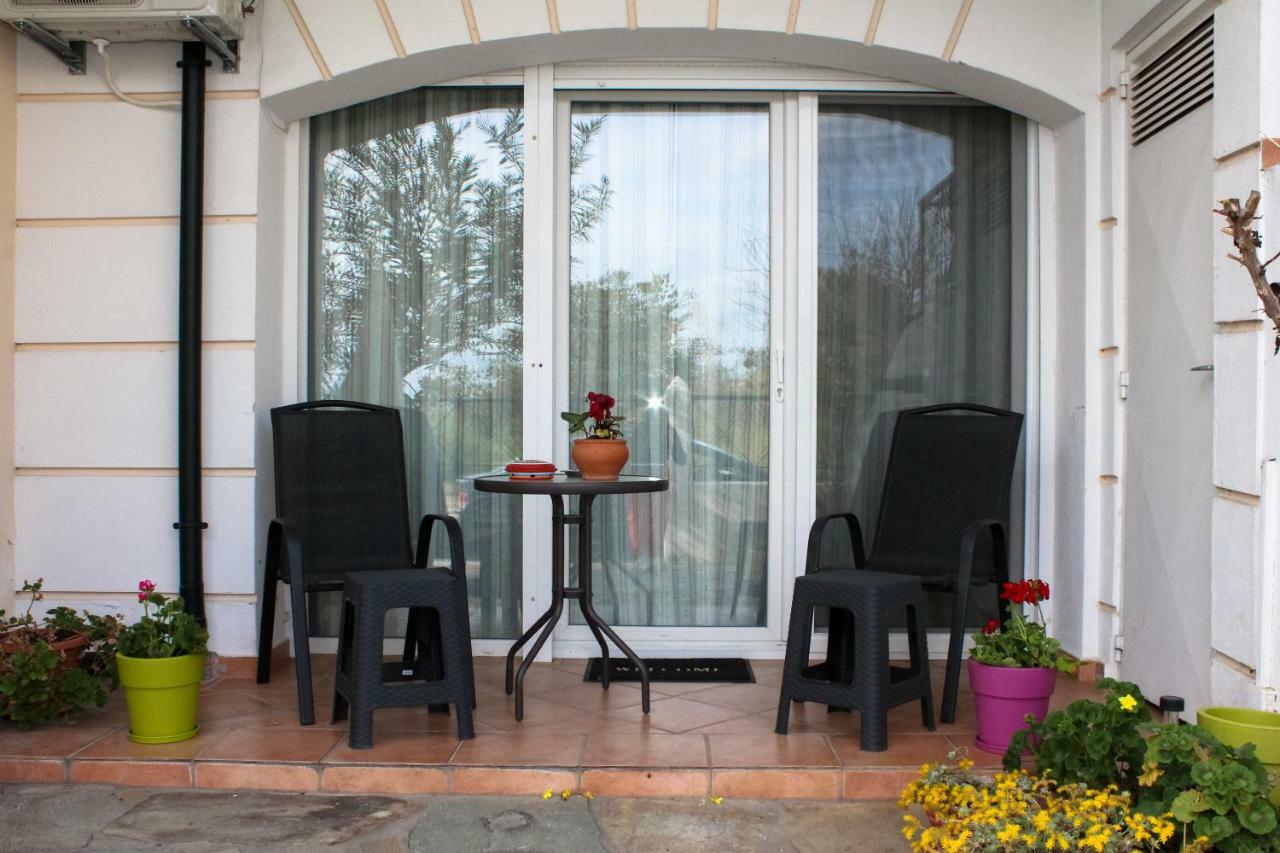 Vasileia' S Brand New House Apartamento Kavala Exterior foto